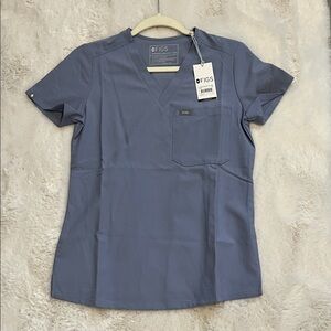 Figs Women's Short Sleeve Gray Top